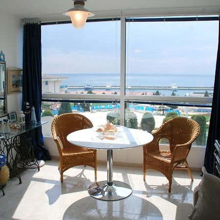 Baratero Vlas Marina Apartment Sveti Vlas Exterior photo