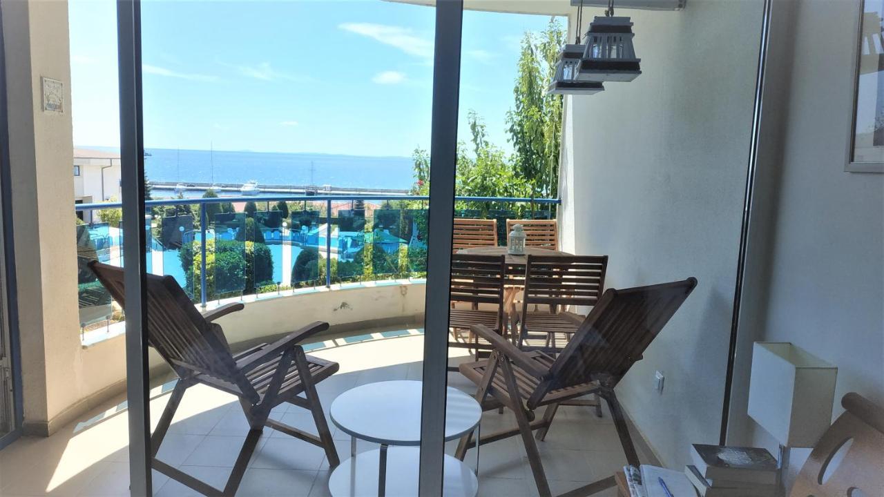 Baratero Vlas Marina Apartment Sveti Vlas Exterior photo