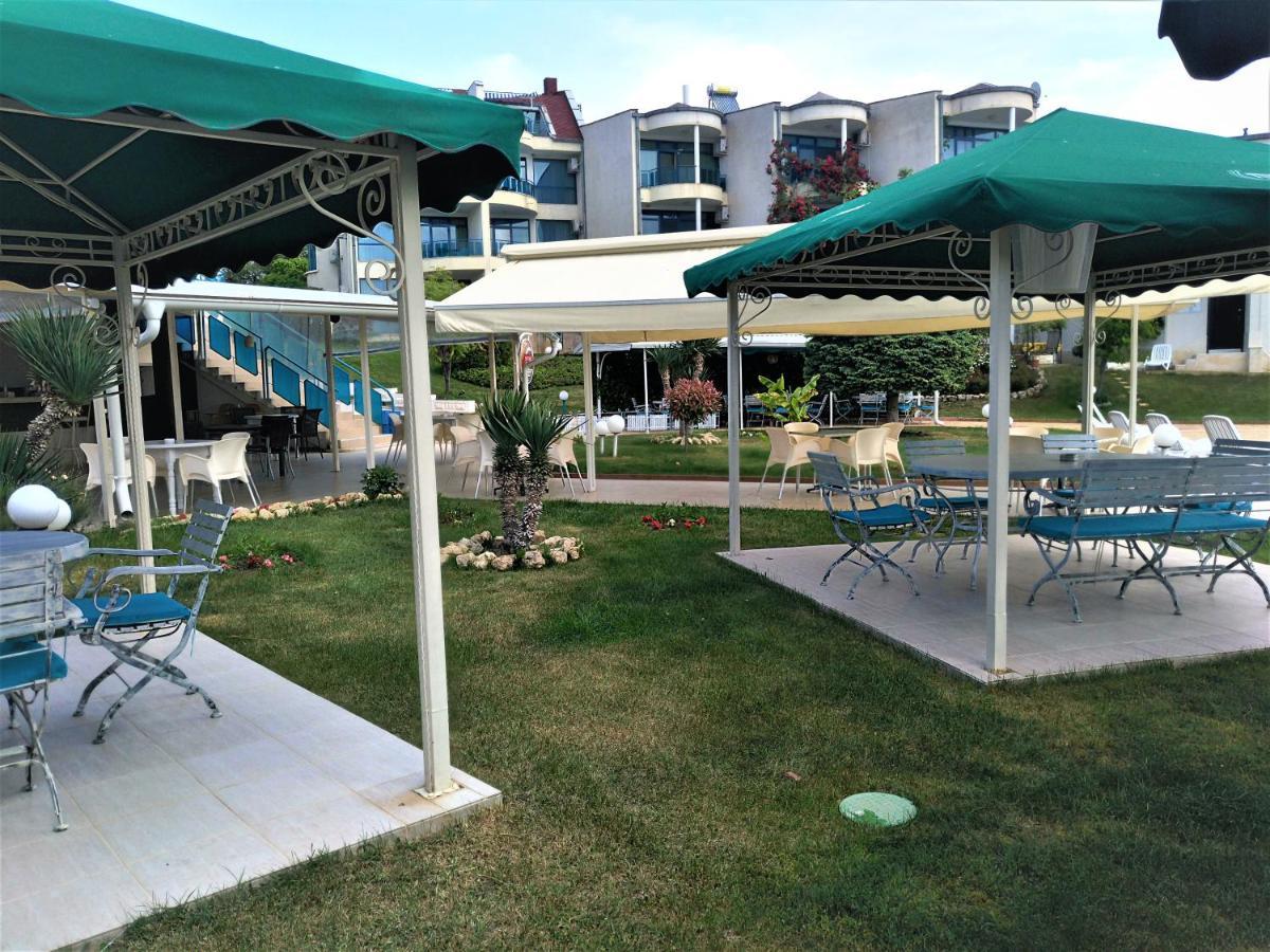 Baratero Vlas Marina Apartment Sveti Vlas Exterior photo